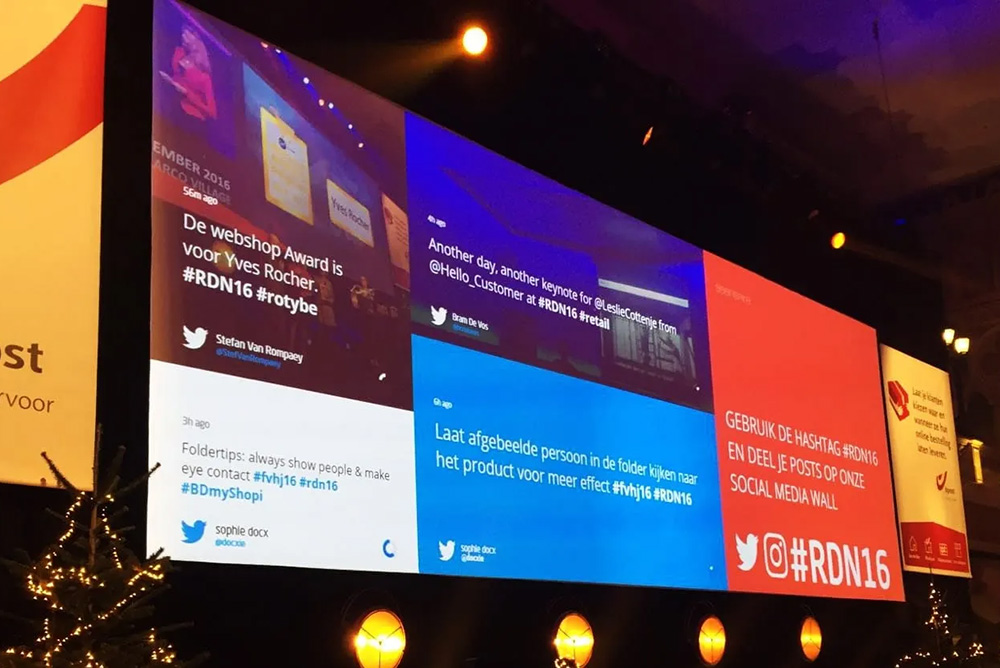 presentation of social media posts